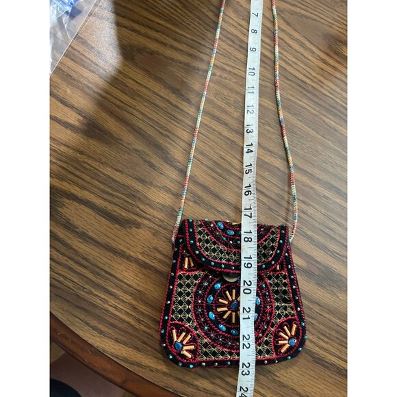 Small beaded crossbody bag red black blue - Picture 10 of 10